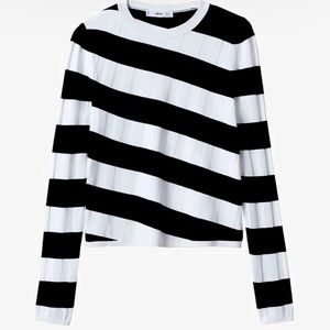 Black and white mango top